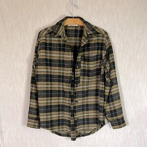 Plaid Flannel Button Down Shirt